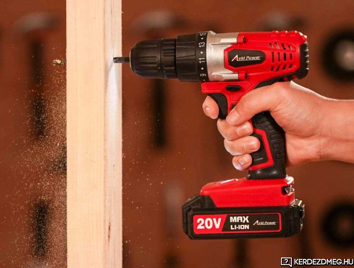 RE: Fur vagy fúr? Hogyan írjuk helyesen?