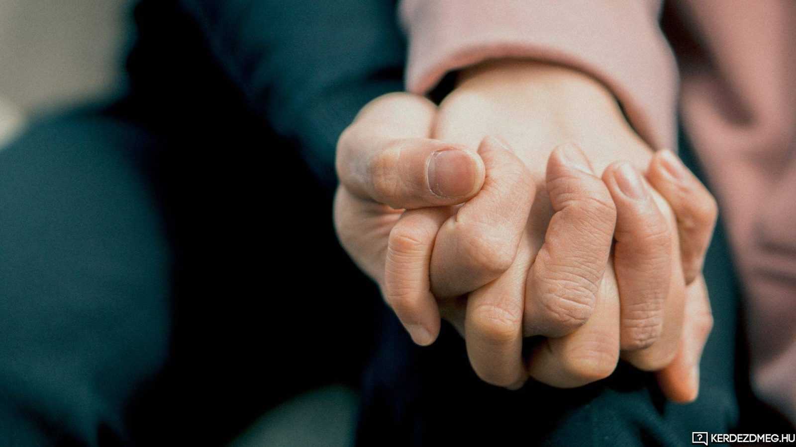 RE: Vígasztal vagy vigasztal? Hogyan írjuk helyesen?