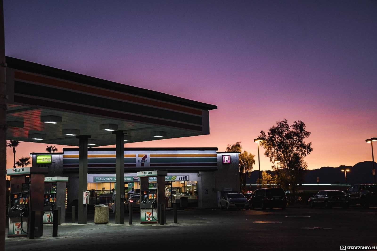 RE: Benzín vagy benzin? Hogyan írjuk helyesen?